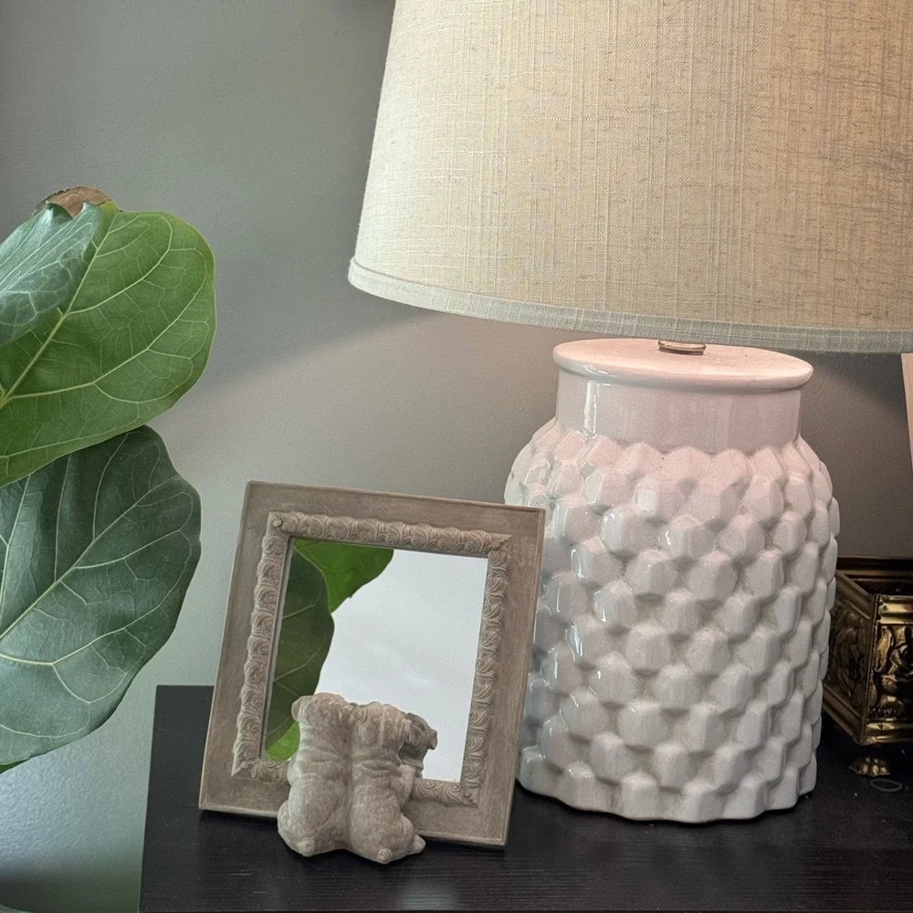 Decorative Gray Dog-Themed Mirror